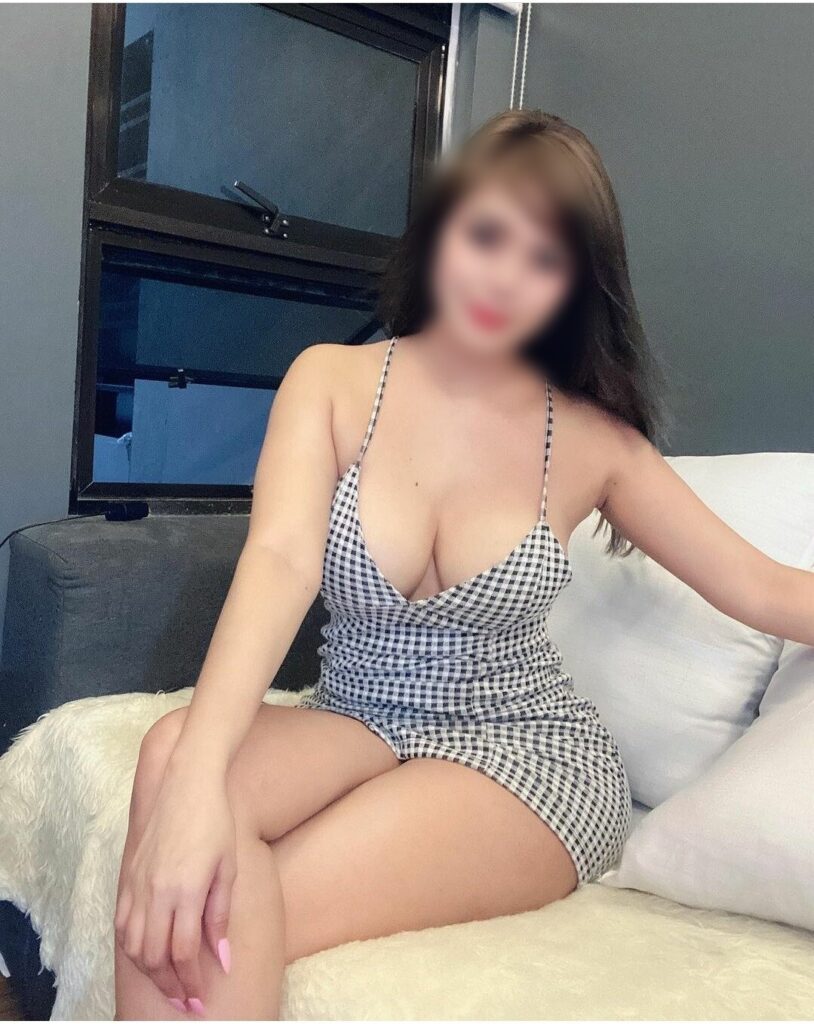 Russian Escorts In Connaught Place Delhi